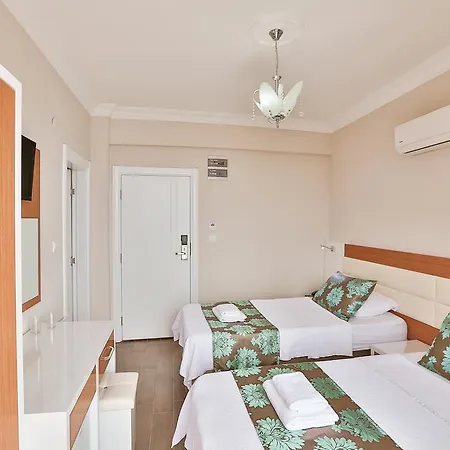 Kayahan Hotel 3*