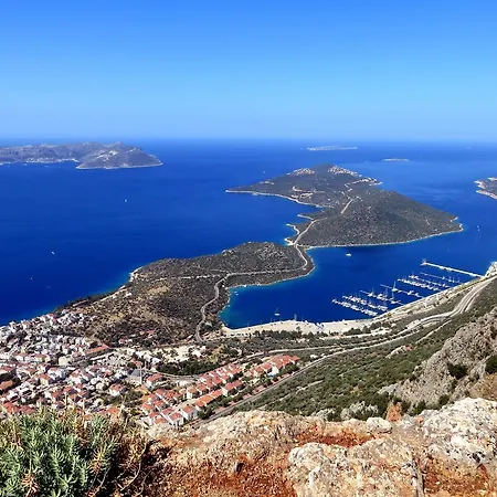 Kayahan Kaş